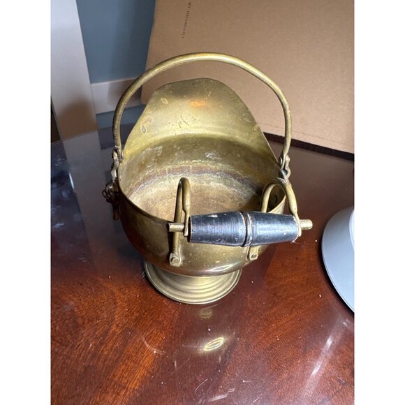 Dutch Brass Coal 7" Tall Scuttle Ash Bucket  Lion Head Handle Delft Handle 70-45 - Picture 4 of 7